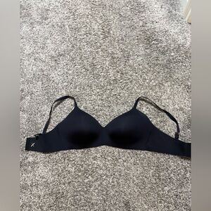 Knix Midnight Black Seamless Bra